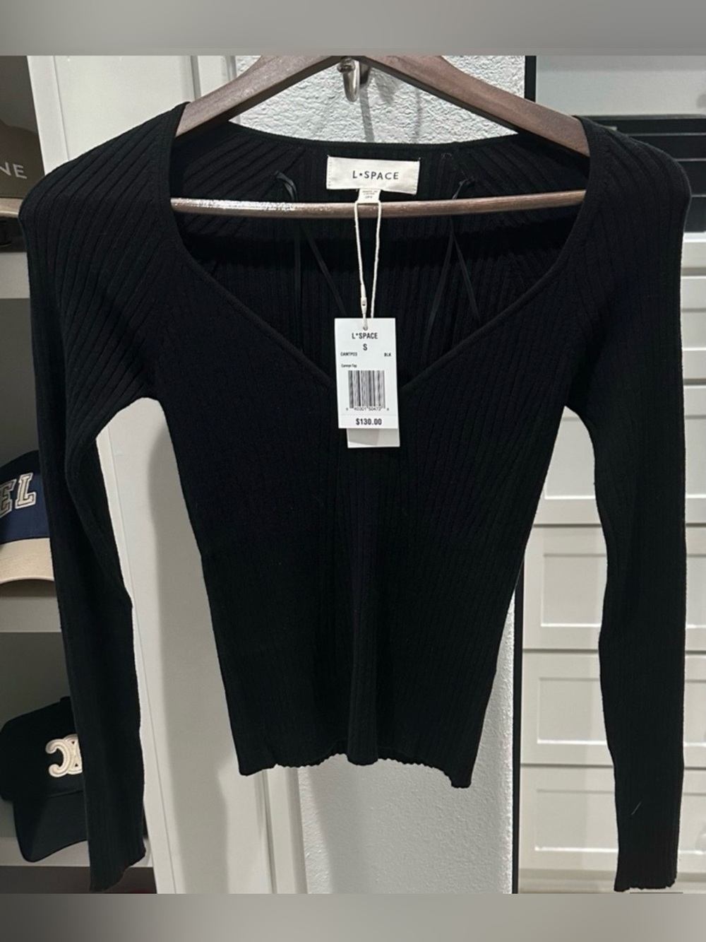 L*Space Black Camryn Ribbed V-Neck Long Sleeve Top NWT - Picture 3 of 3